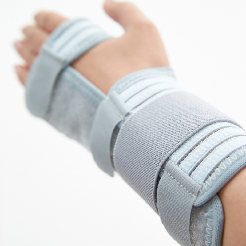 Futuro Wrist Brace, Splint, Small, Left Hand Qatar